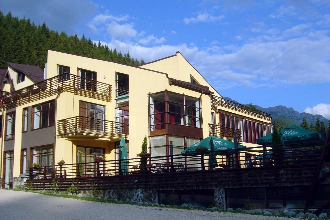 Mistral Resort Moeciu De Sus Dış mekan fotoğraf