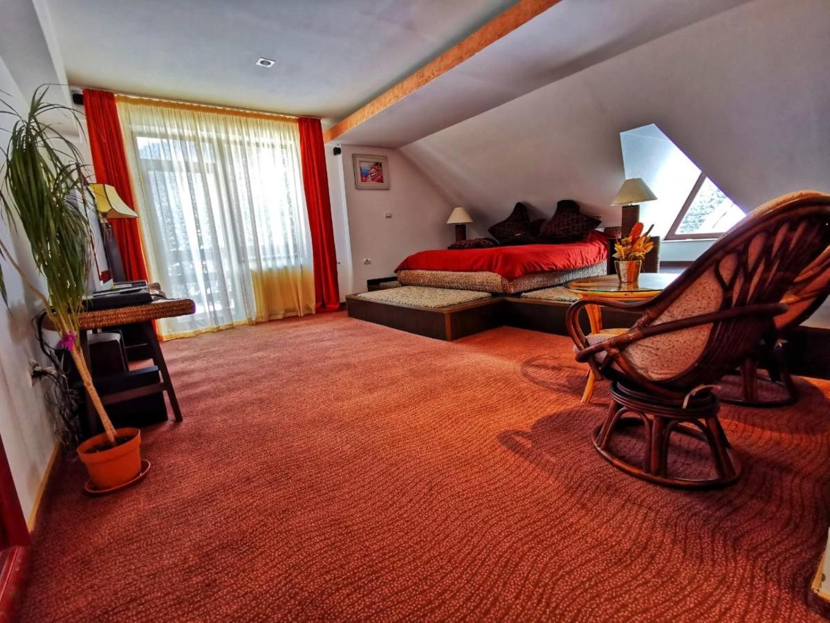 Mistral Resort Moeciu De Sus Dış mekan fotoğraf